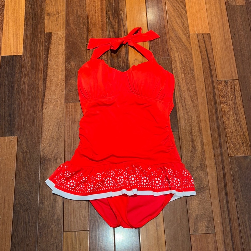 NWOT Size 8 Tropical Escape 1 Piece Swimsuit